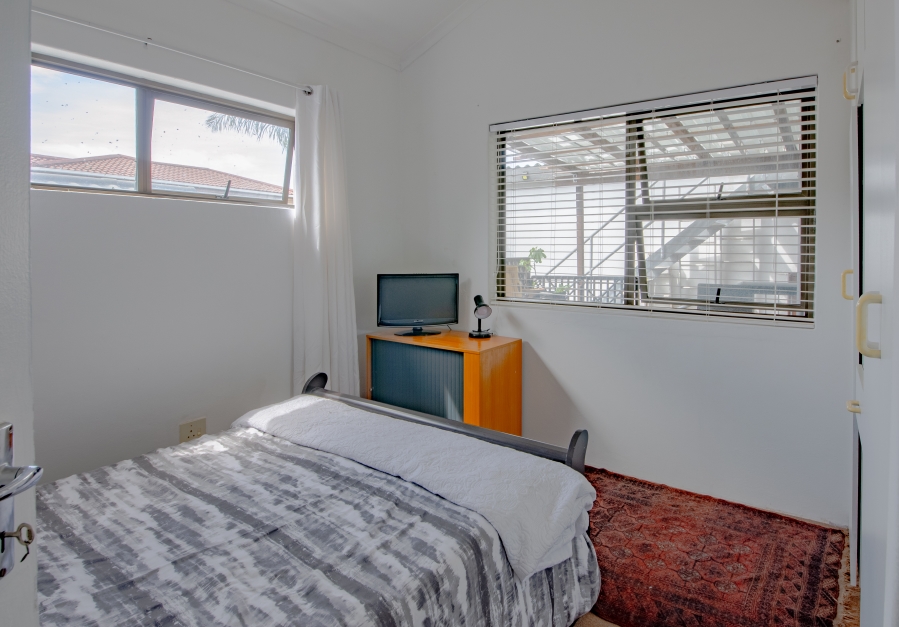 5 Bedroom Property for Sale in Heuningkloof Western Cape